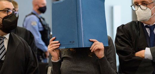 Dresden: Linksextremistin Lina E. zu mehreren Jahren Haft verurteilt