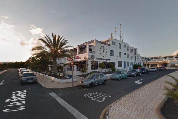 Brit dies after plunging 13ft from Lanzarote bar terrace during fight with expat
