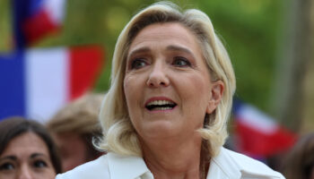 Assistants d'eurodéputés du FN : un procès requis pour 27 personnes, dont Marine Le Pen
