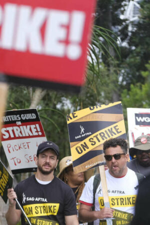Grève à Hollywood : après 144 jours de blocage, studios et scénaristes se rapprochent d’un accord