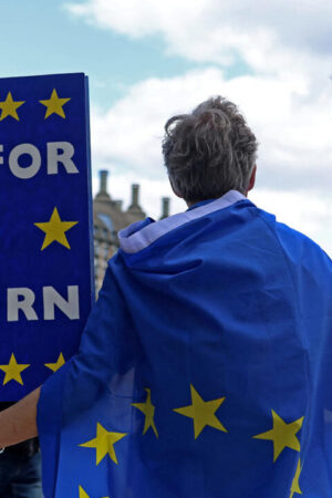 À Londres, des milliers de manifestants demandent le retour du Royaume-Uni dans l'UE