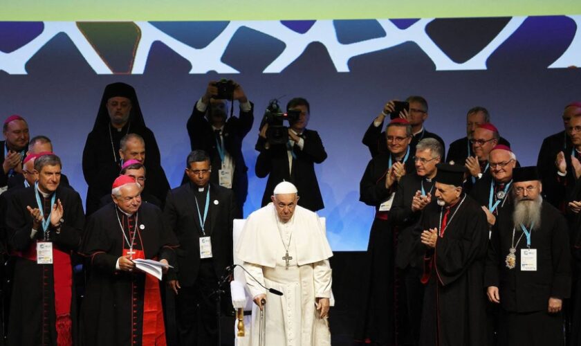 El Papa pide Europa  evitar que el Mediterráneo se convierta en «el mar de la muerte» y en un «cementerio de la dignidad»