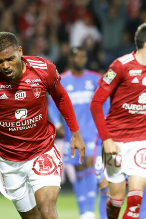 Ligue 1 : Brest nouveau leader, l’OL toujours en plein marasme