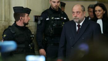 Éric Dupond-Moretti: Frankreichs Justizminister von Interessenkonflikt freigesprochen