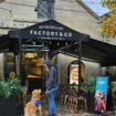 Deux éducatrices refoulées d’un restaurant à Paris à cause de leur chien d’assistance : « Ce n’est pas acceptable »
