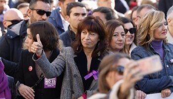La ministra de Igualdad critica que los socios de Podemos y Sumar se manifiesten por separado: "Es una baza para Vox y la derecha"