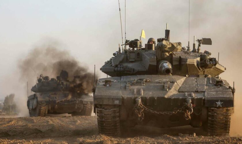 Des dizaines de chars israéliens sont entrés dans le sud de Gaza