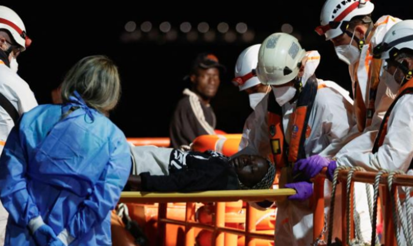 Una nueva tragedia cierra el 2023 en la Ruta Canaria, con un cayuco con 3 fallecidos y 15 supervivientes