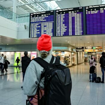 Reisen: Fast 40.000 Schlichtungsfälle bei Flug- und Bahnproblemen