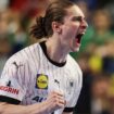 35:28 gegen Ungarn: Deutsche Handballer wahren Chance auf EM-Halbfinale
