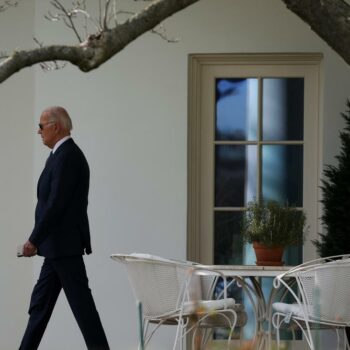Joe Biden: US-Präsident droht in Dokumenten-Affäre keine Strafverfolgung