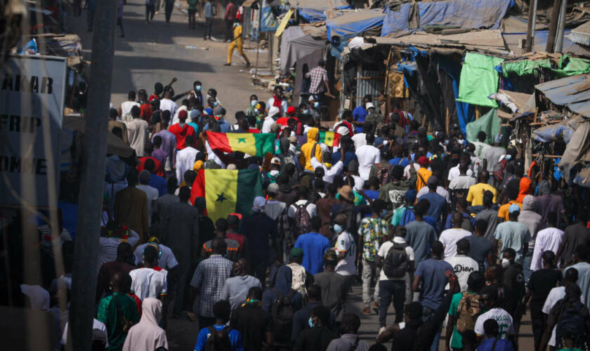 Au Sénégal, les autorités interdisent la marche contre le report de la présidentielle
