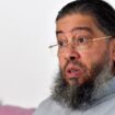 L’imam Mahjoub Mahjoubi, expulsé par Gérald Darmanin, va « tout faire pour revenir » en France