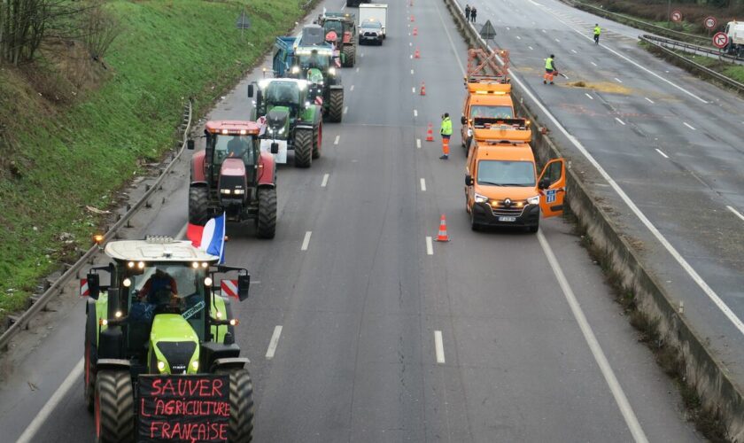 Fin des blocages : « un sentiment mitigé » chez les agriculteurs, « prêts à se remobiliser »