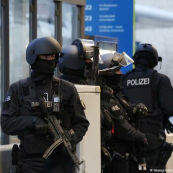 Germany: False alarm in hunt for terrorist on run since 90s