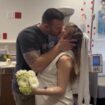 Kurz vor der Geburt: Ja-Wort unter Wehen: Pärchen feiert spontane Hochzeit im Kreißsaal