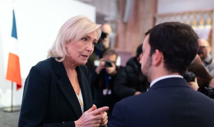 Marine Le Pen accélère ses préparatifs pour 2027