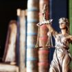New website will let law clerks judge their judges