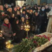 Obsèques d’Alexeï Navalny à Moscou : des milliers de personnes rassemblées pour rendre hommage à l’opposant russe