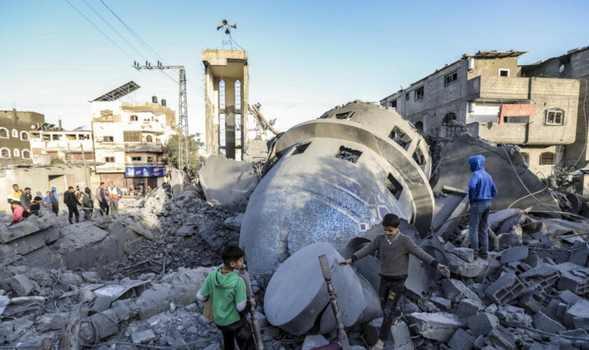 🔴 En direct : reprise des négociations pour une trêve, premier largage d'aide américaine à Gaza