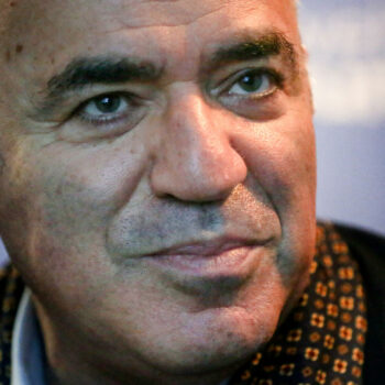 Garry Kasparov est désormais considéré par la Russie comme un « terroriste et extrémiste »