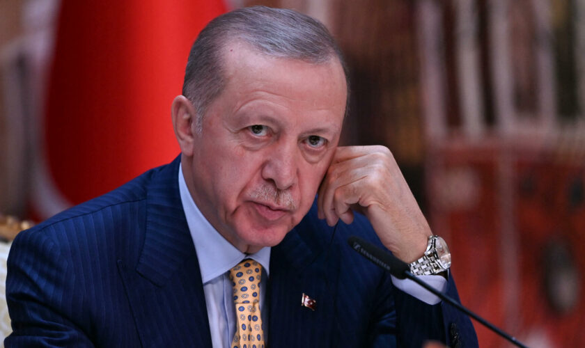 À la tête de la Turquie depuis 20 ans, Erdogan évoque pour la première fois sa sortie du pouvoir