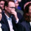 La tête de liste macroniste aux élections européennes Valérie Hayer (D) et le Premier ministre Gabriel Attal lors du lancement de la campagne des élections européennes de la majorité présidentielle à Lille, le 9 mars 2024