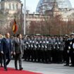 Pour la presse russe, Macron veut devenir le “chef militaire de l’Europe”