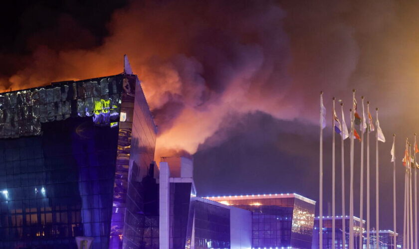 Au moins 40 morts dans une fusillade dans une salle de concert à Moscou : l’Etat islamique revendique l’attaque