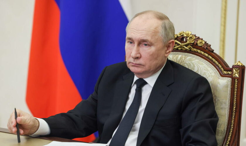 Attentat de Moscou : Poutine admet que les assaillants sont « des islamistes radicaux » mais maintient qu’ils fuyaient vers l’Ukraine