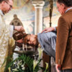 Eglise catholique : hausse spectaculaire des baptêmes d’adultes et d’ados