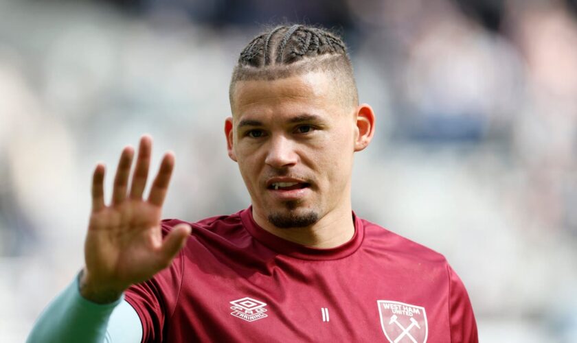 Kalvin Phillips gives middle finger to West Ham fan after being called ‘useless’