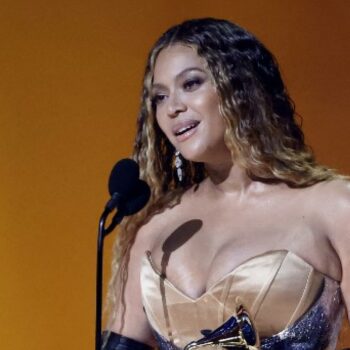 Beyoncé déçoit des fans américains avec des titres manquants et un nom différent sur ses CD et vinyles