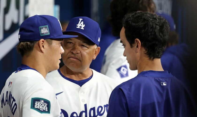 After a shaky debut, should Dodgers be worried about Yoshinobu Yamamoto?