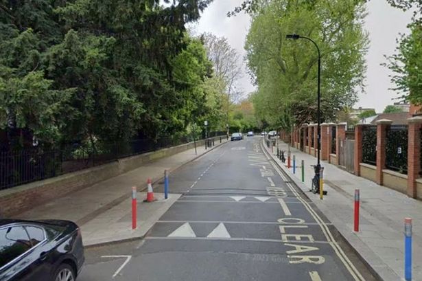 Fulham stabbing: Knifeman on the run after man rushed to hospital with 'life-threatening injuries'