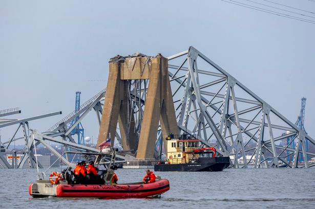 Hero divers at scene of Baltimore bridge collapse battle through 'mangled metal' to find victims