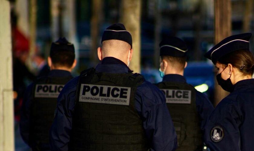 «On est ostracisé»: la solitude des policiers de gauche