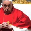 Papst Franziskus sagt erneut Teilnahme an Karfreitagsprozession ab