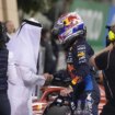Verstappen borra la sonrisa de Sainz y Alonso con una gran 'pole' en Sakhir