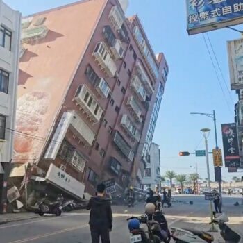 Tsunamiwarnung nach stärkstem Erdbeben vor Taiwan seit 25 Jahren