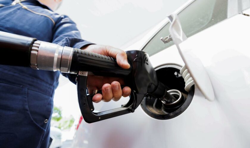 Tanken: Warum Benzin gerade so teuer ist