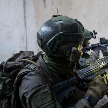 Des soldats israéliens en opération dans la bande de Gaza. Photo distribuée le 2 février par l'armée israélienne
