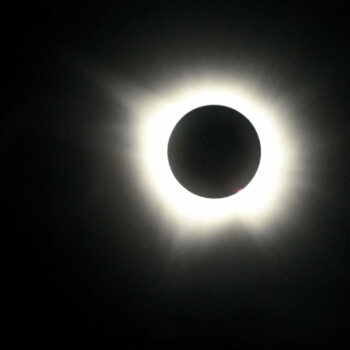 Eclipse solaire du 8 avril 2024 : des images impressionnantes aux Etats-Unis et au Mexique