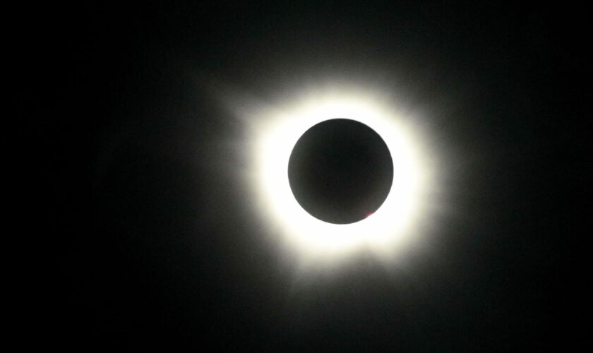 Eclipse solaire du 8 avril 2024 : des images impressionnantes aux Etats-Unis et au Mexique