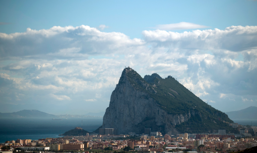 À Gibraltar, un scandale digne d’une “république bananière”