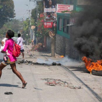 Près de 100 000 Haïtiens ont fui Port-au-Prince en un mois, selon l'ONU