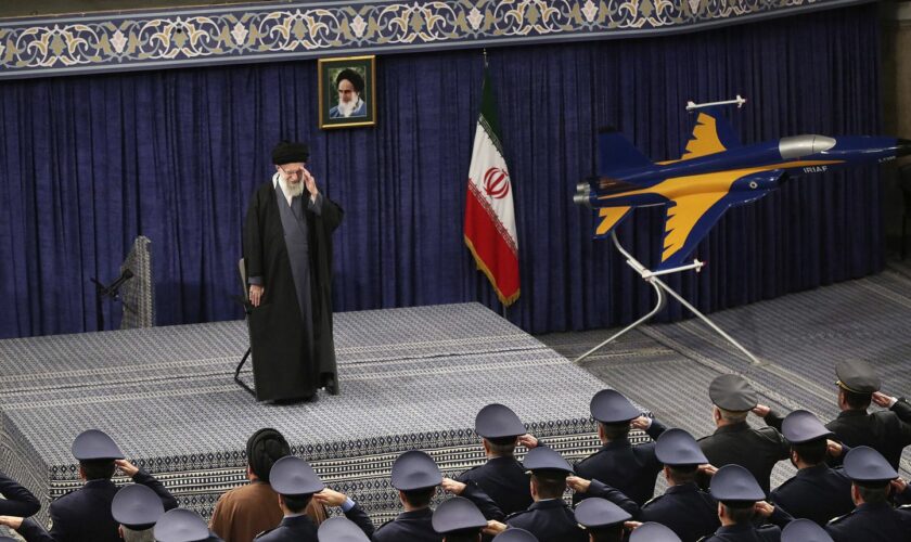 L’Iran juge s’être vengé et demande à Israël de ne pas réagir militairement