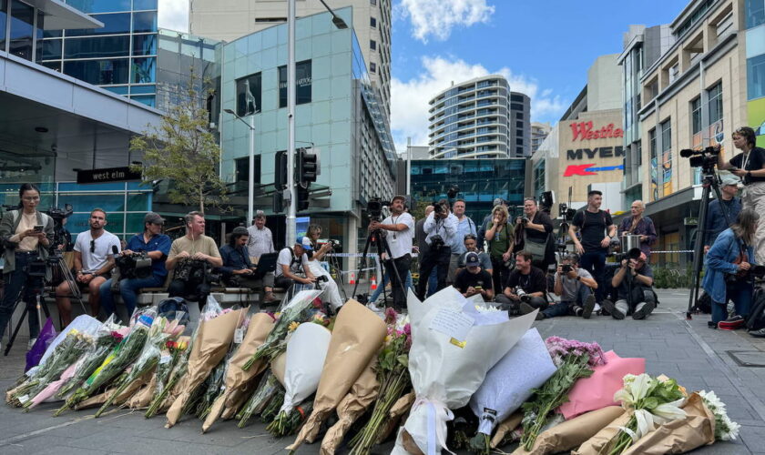 Attaque au couteau à Sydney : l'auteur des faits identifié, "rien" ne suggère un acte terroriste