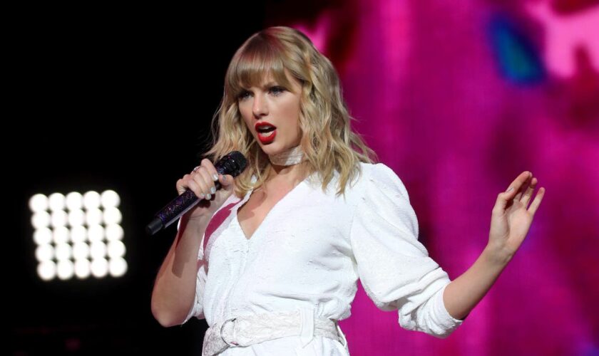 Taylor Swift fans targeted by surge in ticket scams as £1m ‘already lost’ ahead of pop star’s UK tour