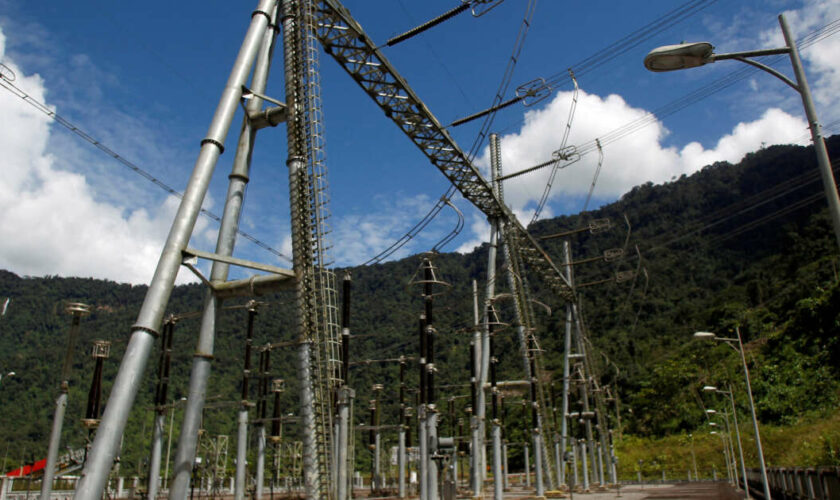 Crise énergétique : en Équateur, le président Noboa impose deux jours chômés